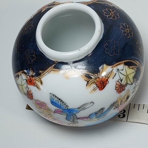 Satsuma Chinese Porcelain Enamel Vase Jar 3" - Picture 7 of 7